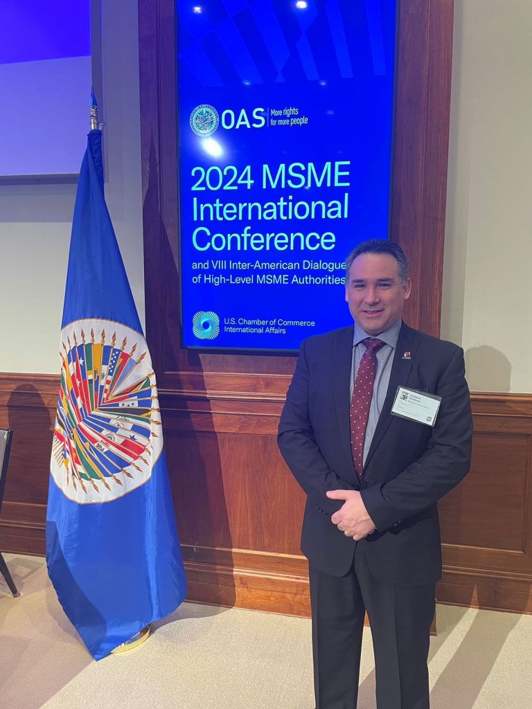 Viceministro de Mipymes, Gustavo Giménez, presente en el Dialogo Internacional de Altas Autoridades de la OEA.
